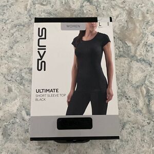 SKINS Ultimate Top  